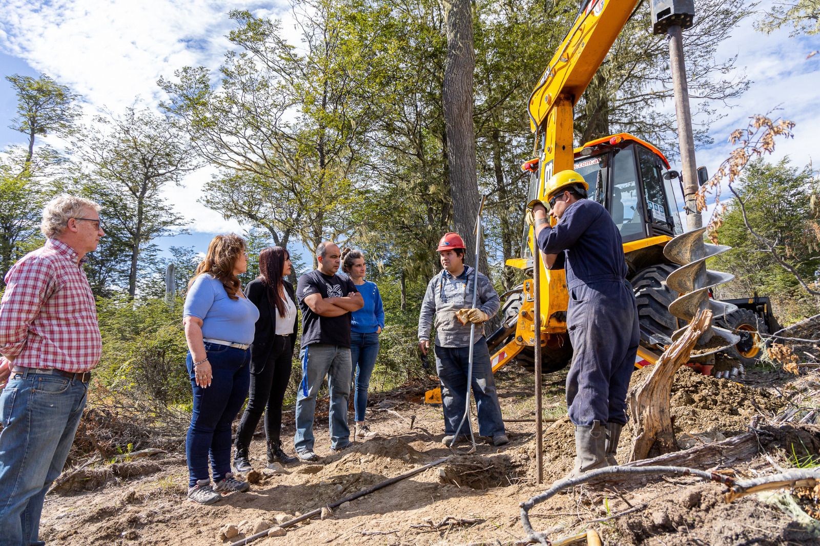 Productores rurales destacan ejecución de obra de electrificación 