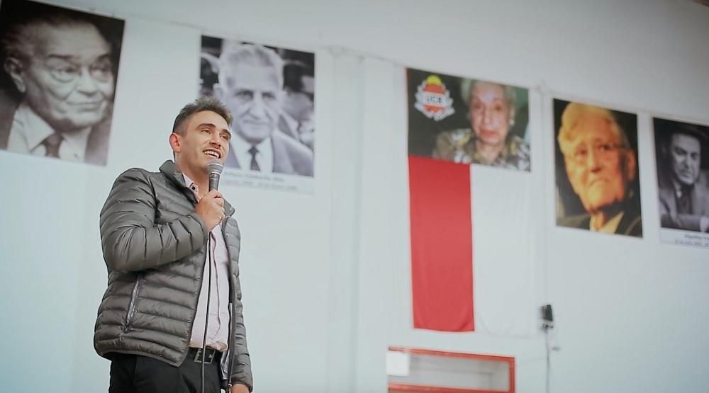 Ybars reconoció su interés en conducir la UCR