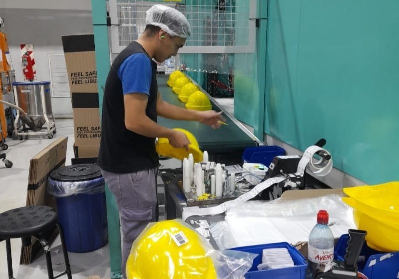 En enero la industria empleó a 7.508 operarios