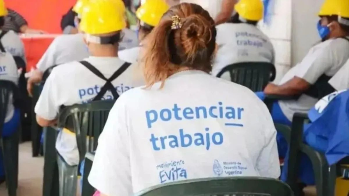 El Gobierno reemplaza el Potenciar Trabajo por dos planes y eliminan la intermediación