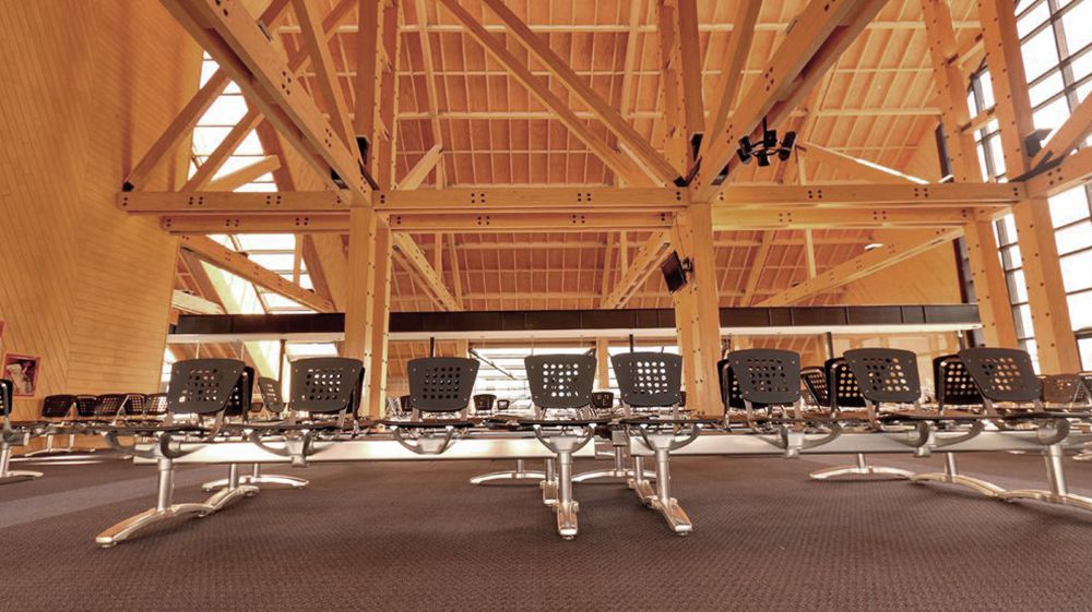 Paro de aeronáuticos dejó 35 mil pasajeros varados en todo el país