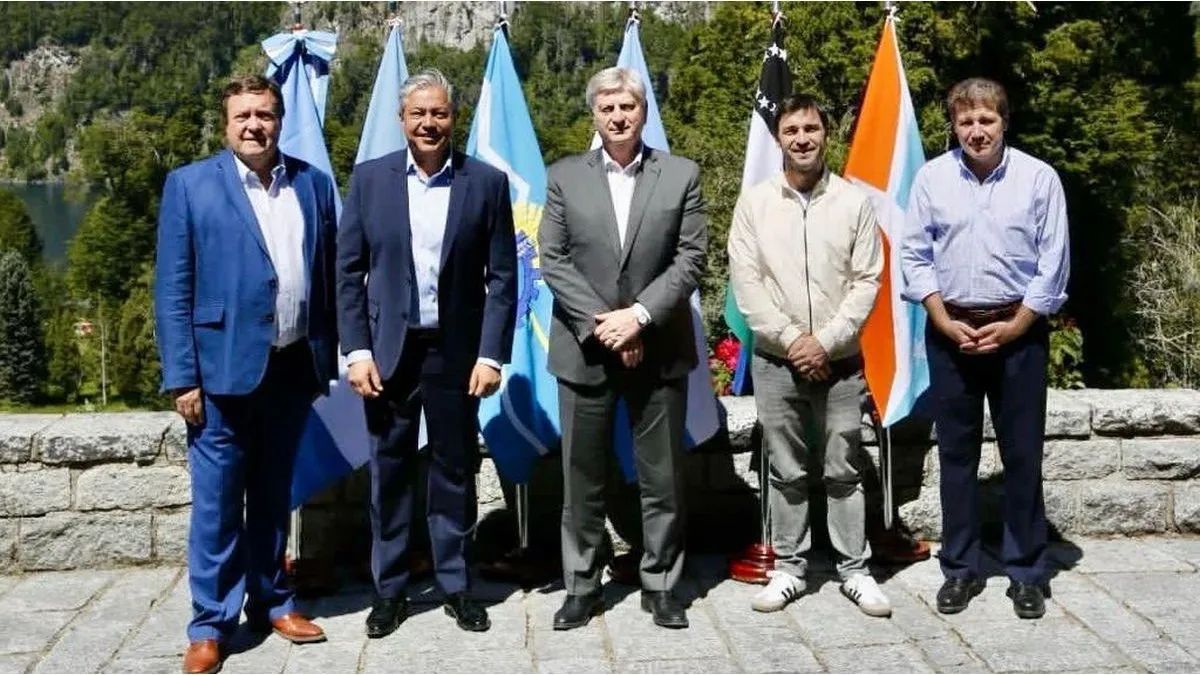 Los gobernadores patagónicos se reunirán para fijar postura al "Pacto de Mayo" de Milei 