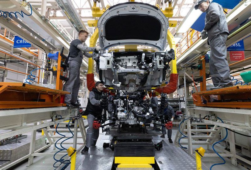 La producción automotriz cayó 19% en febrero