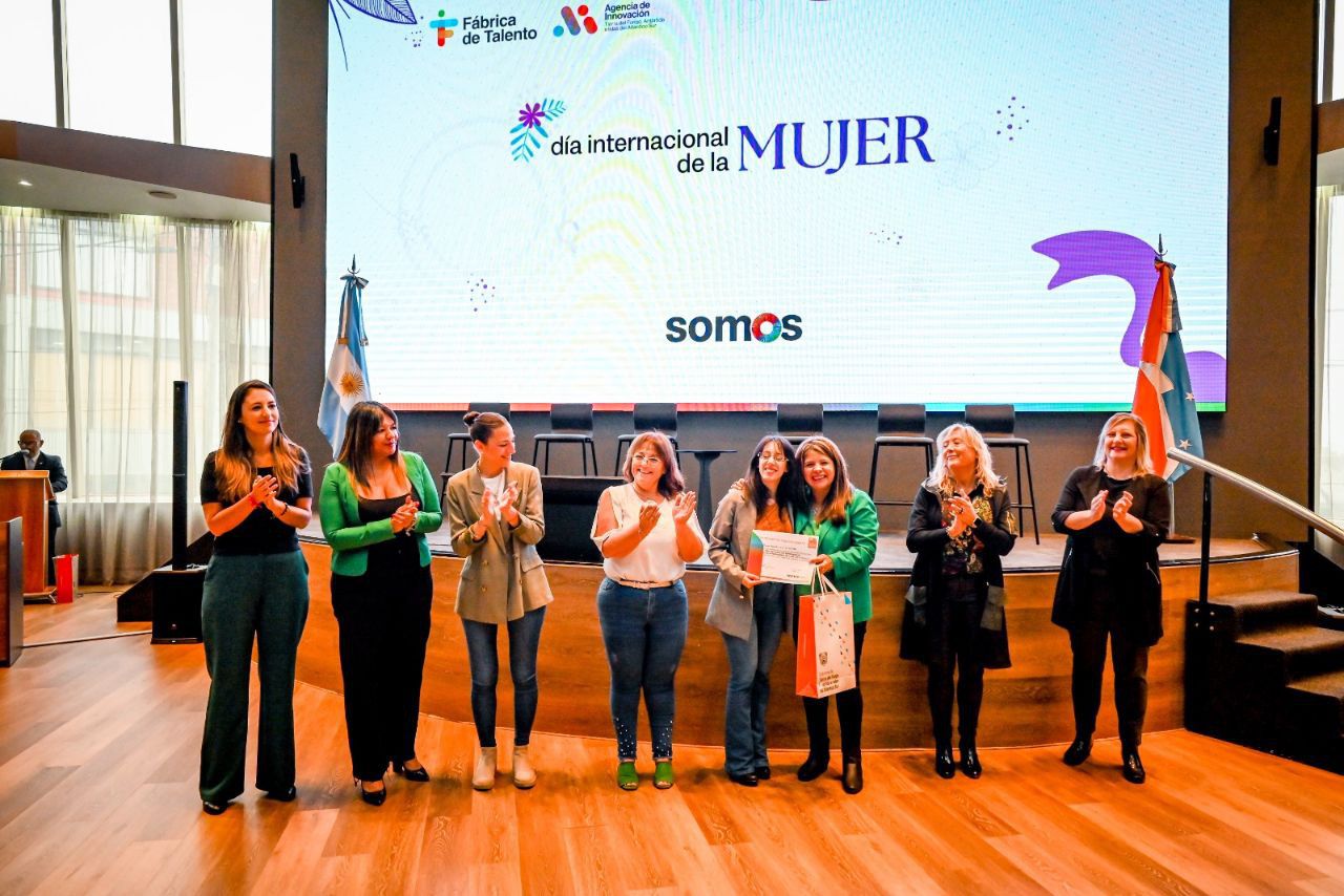 La Secretaría de la Mujer participó en el Foro de Liderazgo Emprendedor