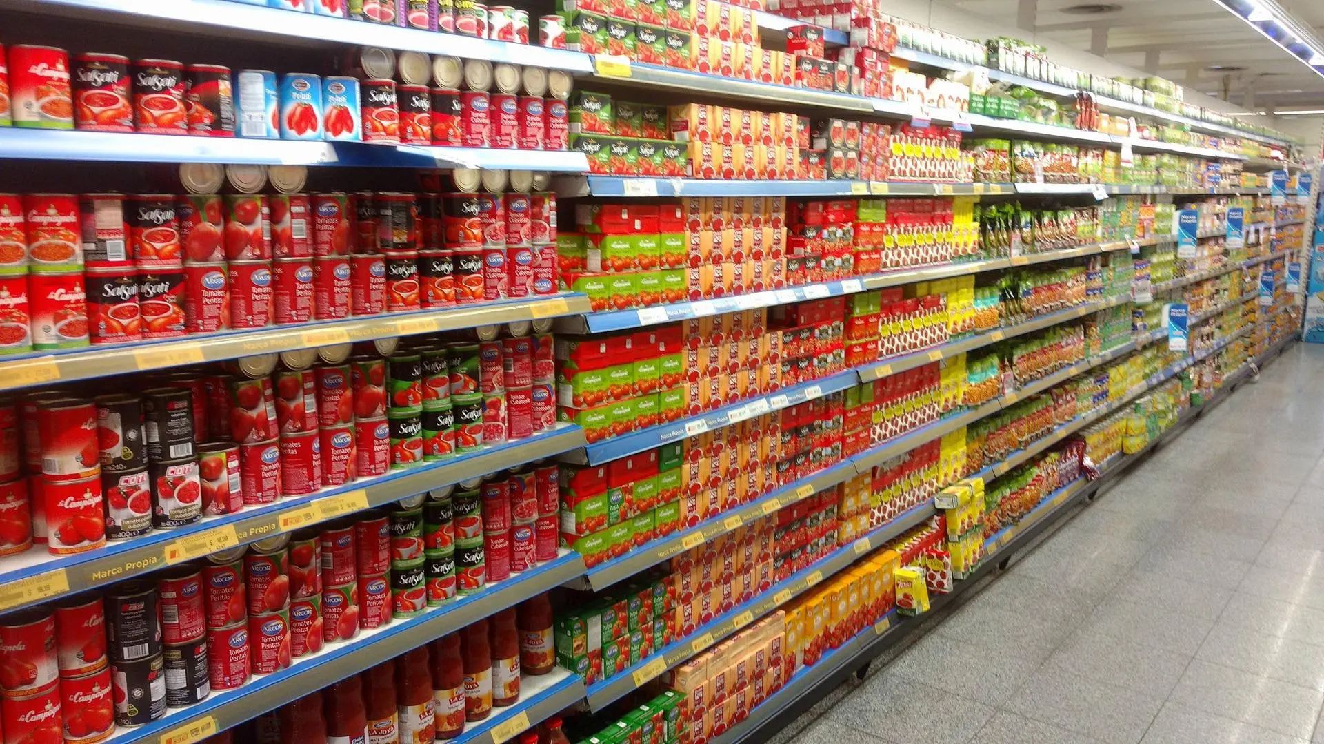 El Gobierno nacional abre la importación de alimentos para contener suba de precios