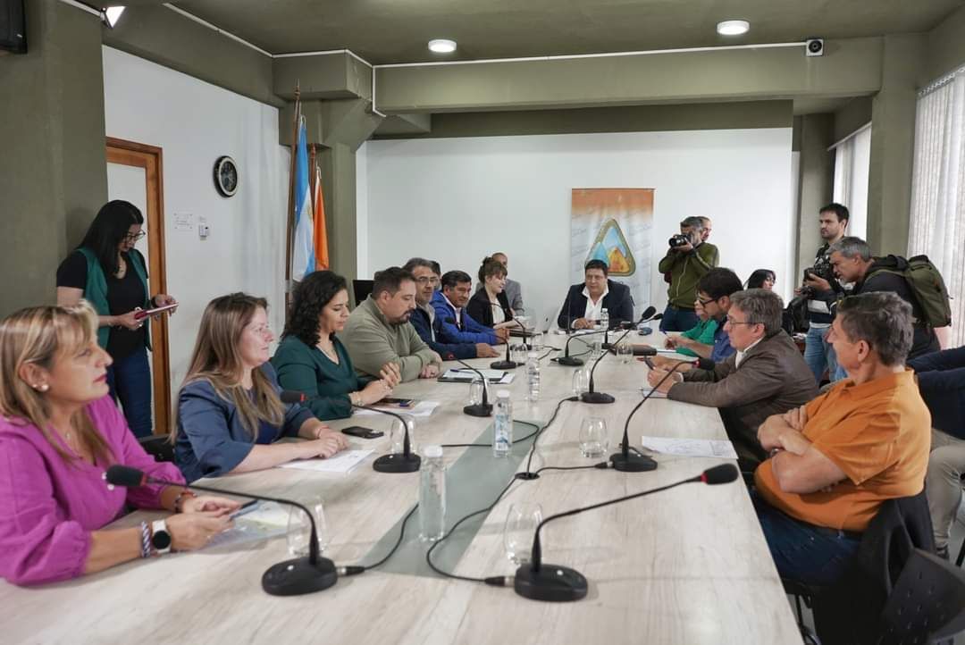En Audiencia Pública abordaron la asignación de tierra para un sindicato