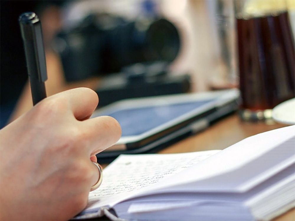 Difunden propuestas universitarias semipresenciales con orientación artística