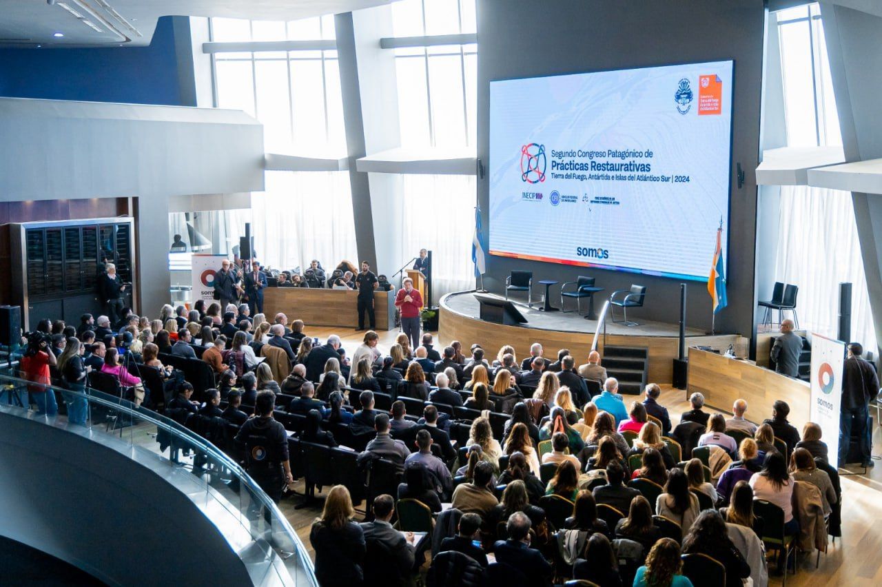 Las prácticas restaurativas y la justicia juvenil se expusieron en Ushuaia