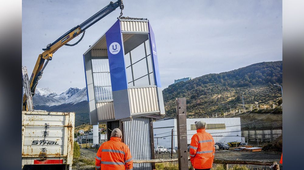 Avanza la colocación de nuevas garitas de colectivos 
