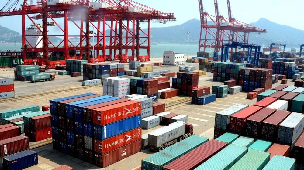 El Gobierno flexibilizó el ingreso de importaciones textiles, calzado y electrodomésticos