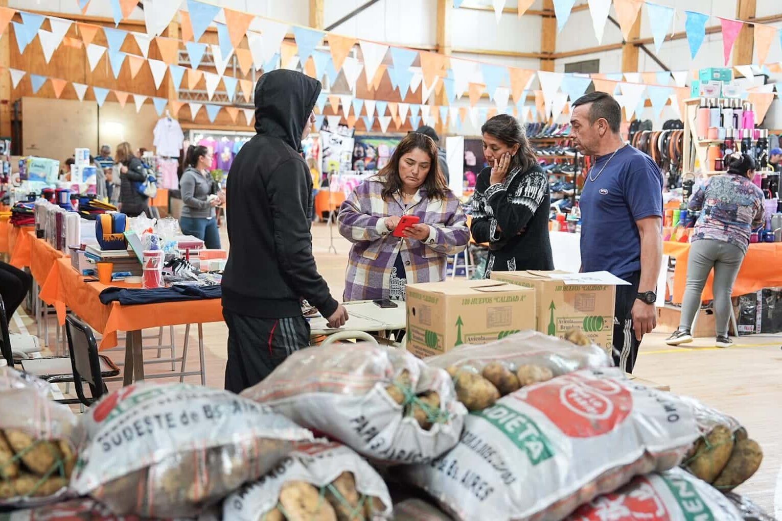 La crisis acentúa la demanda de atención en la economía popular