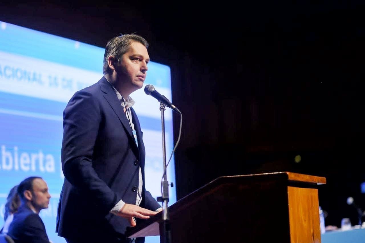 Martín Pérez expone en la 6ª asamblea de la RAMCC