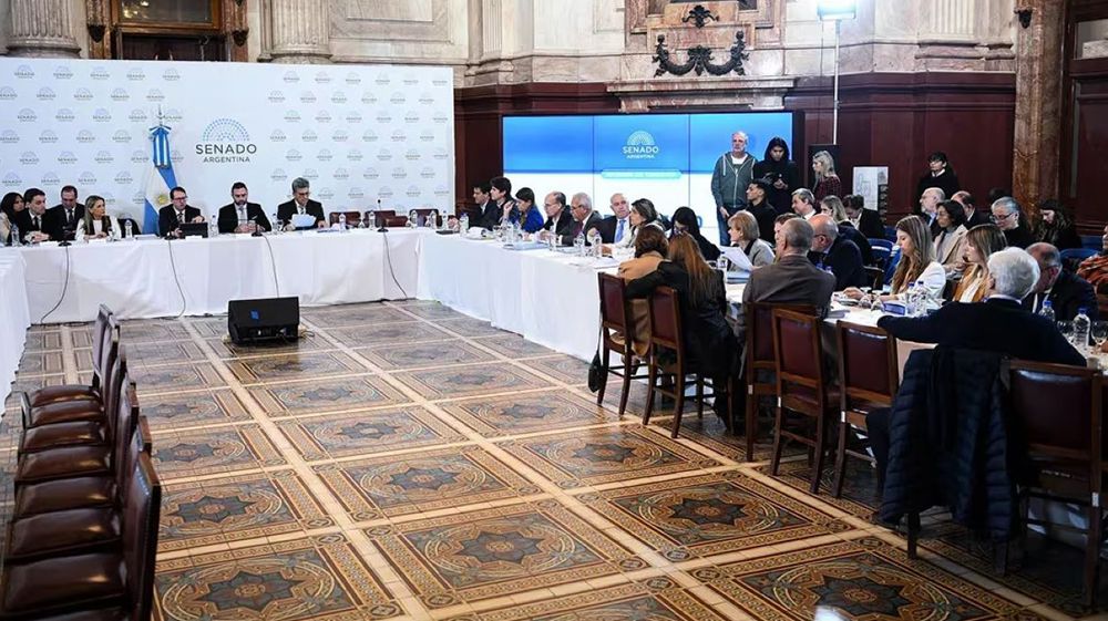 La oposición complica los planes de Milei de cara al Pacto de Mayo