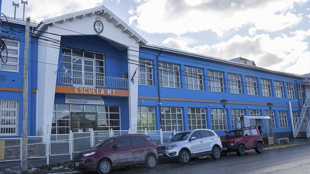 Se oficializó pago de Material Didáctico, conectividad e incentivo docente