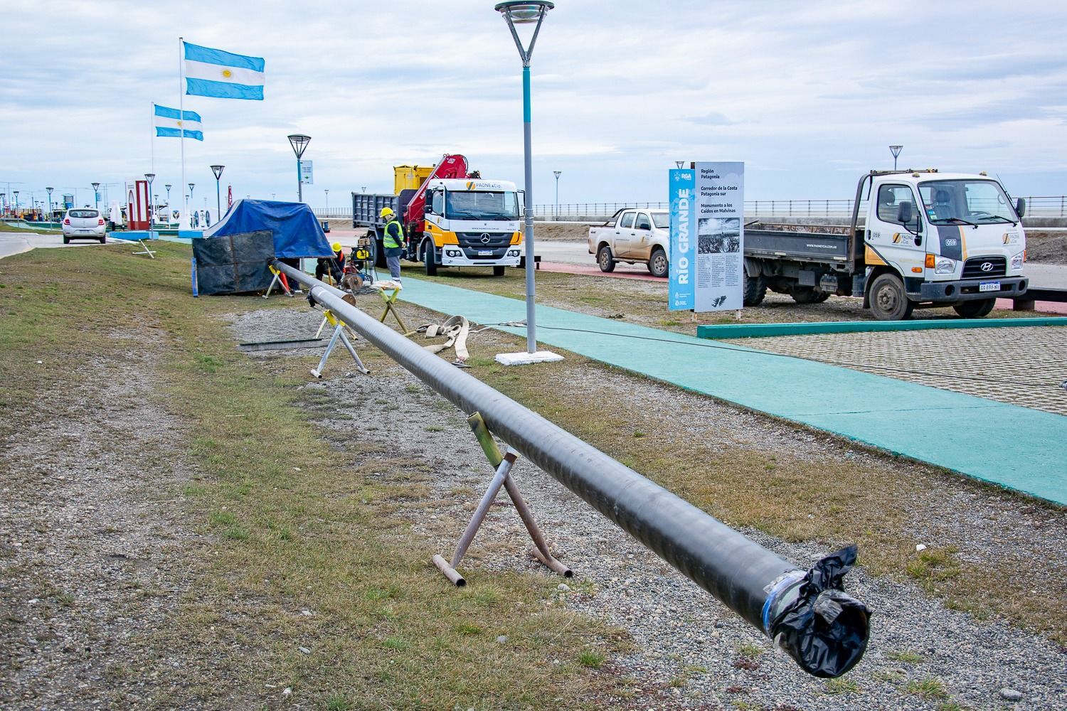 Carpa de la Dignidad: comenzó la obra de desviación del gasoducto