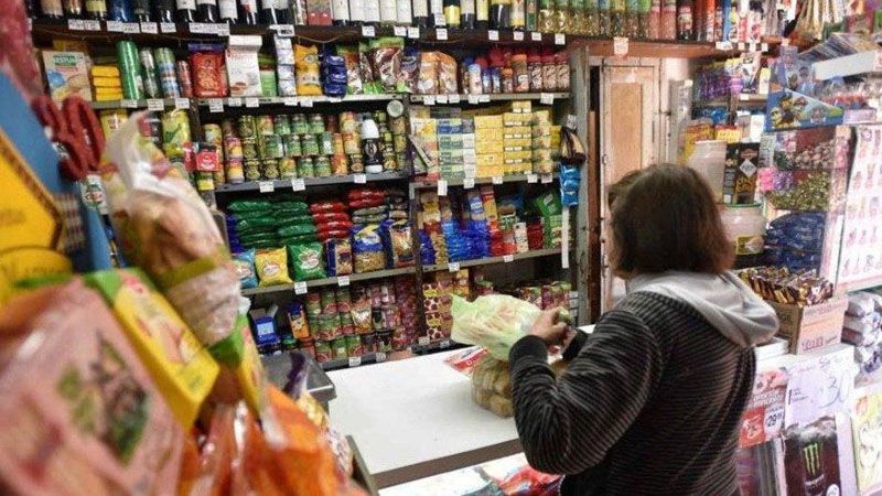Crisis: aumentos tarifarios, inflación y despidos golpean al sector comercial