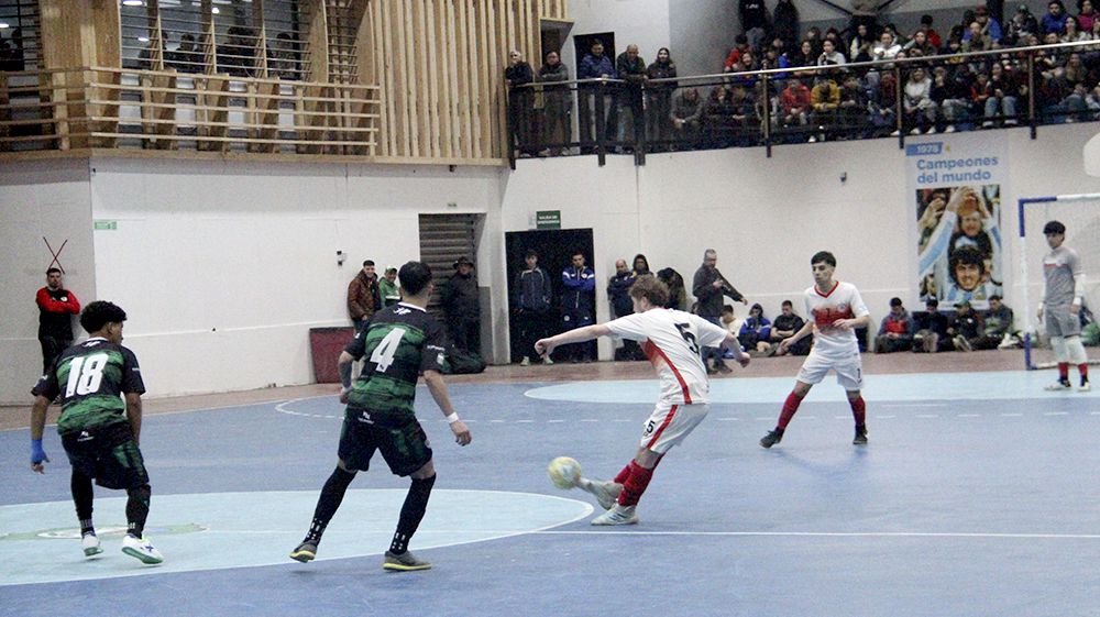 Un fin de semana con Hockey, vóley, futsal y atletismo