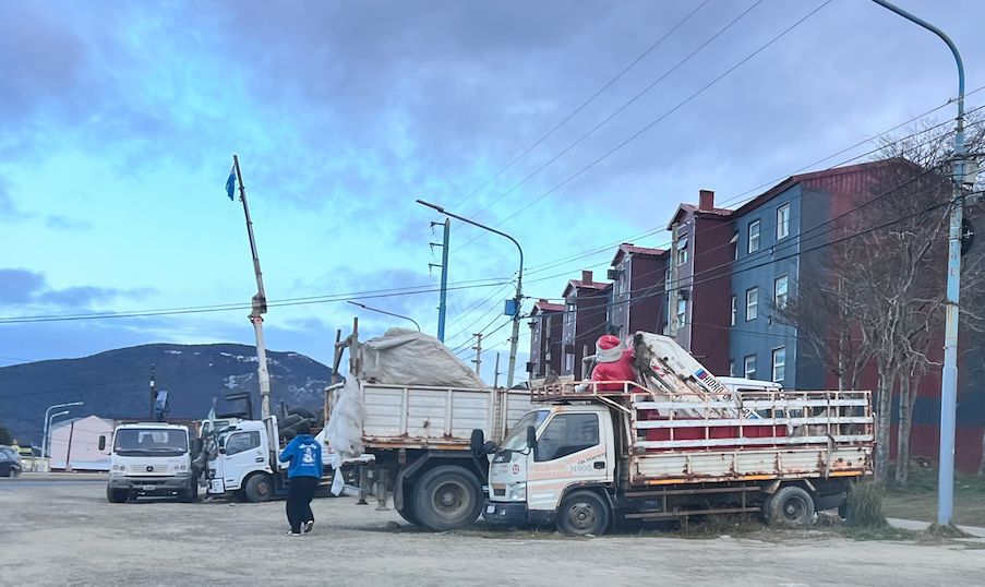 Prohibimos todo o nada: La maravilla de simplificar Ushuaia