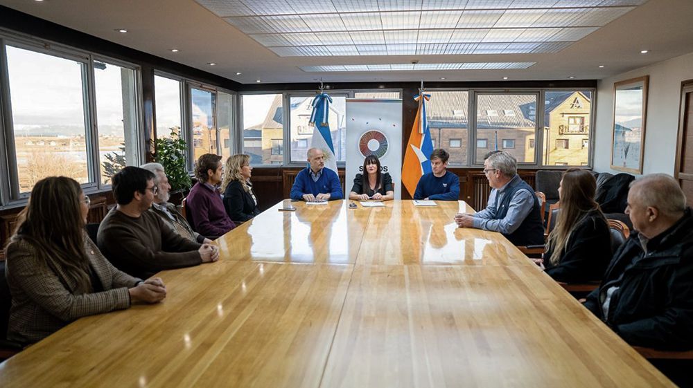 Convenio para promover el consumo local de centolla