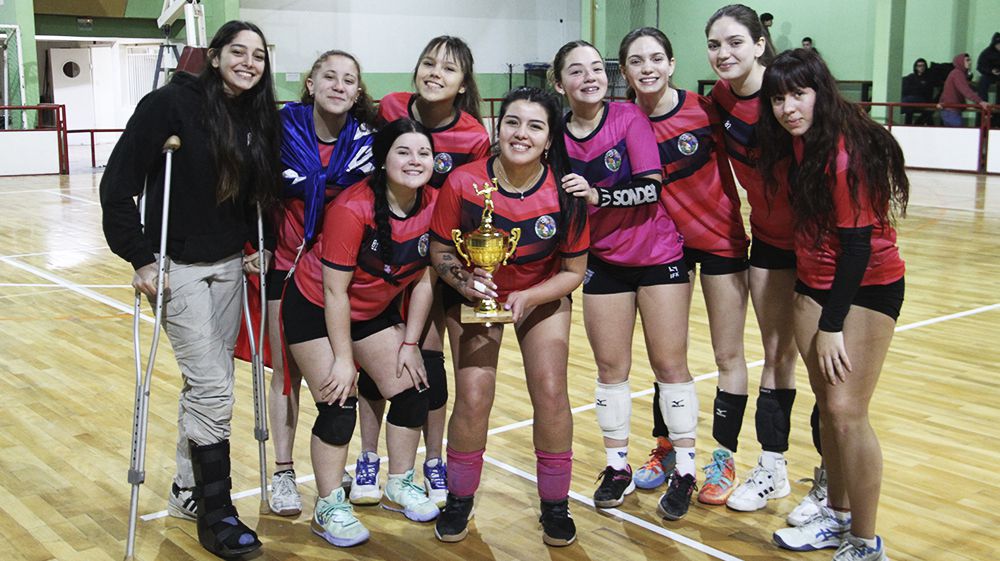 Club Amistad se quedó con el Apertura 