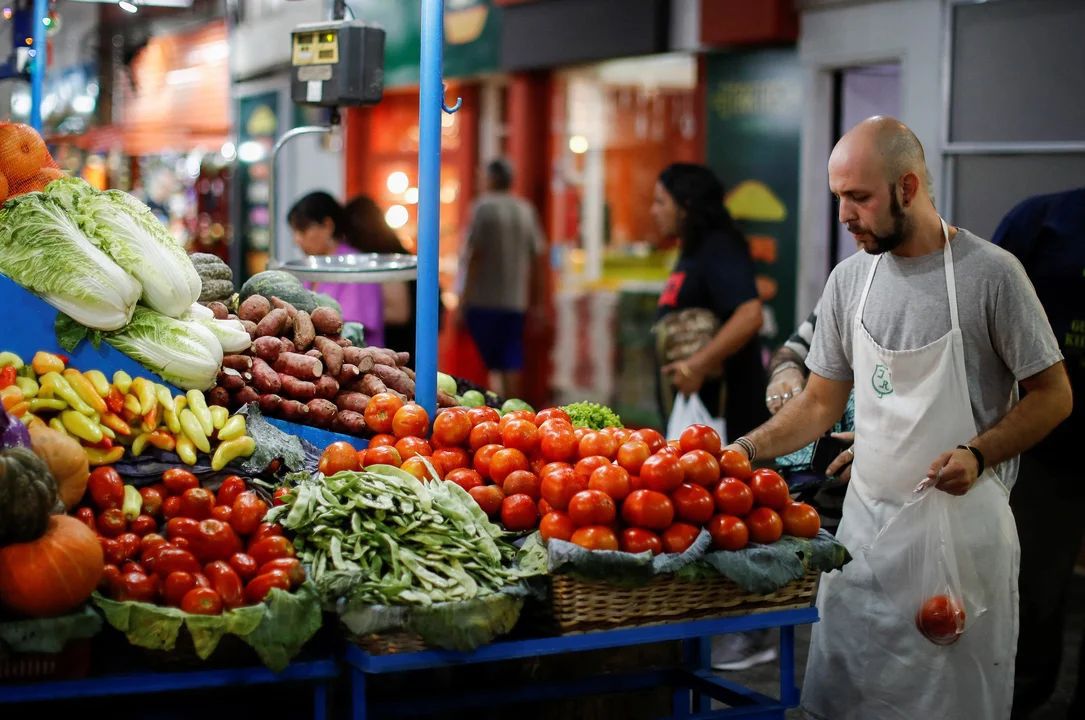 El consumo sigue en picada y en mayo se desplomó 14,5%