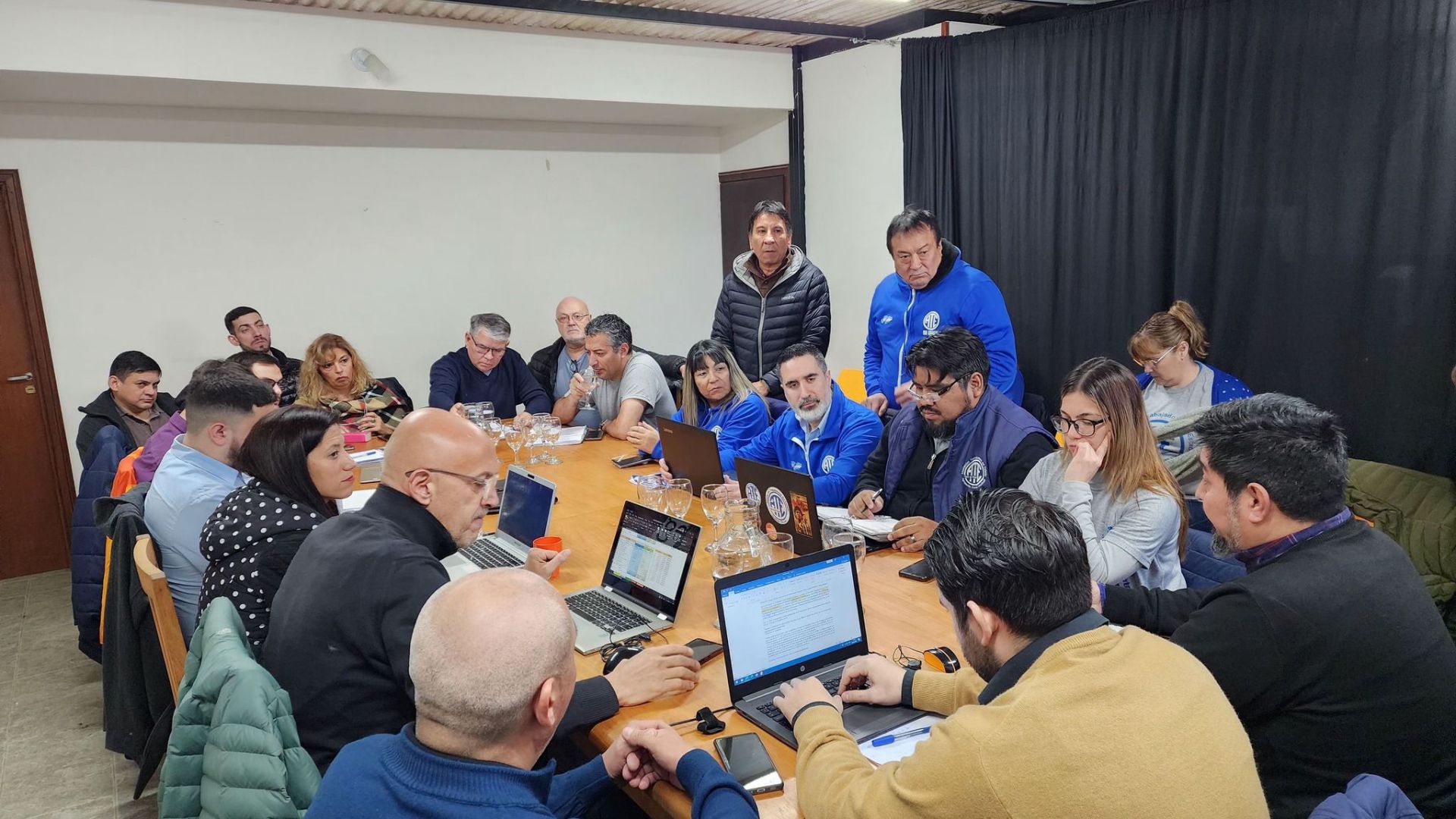 Gremios aceptaron recomposición para julio y agosto 