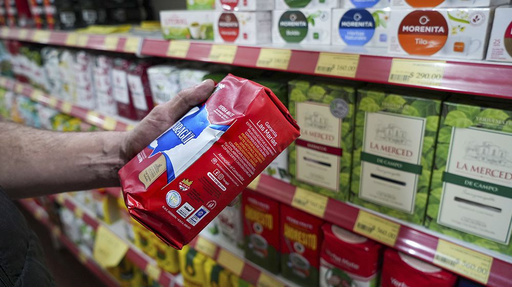 La inflación de junio quedó por debajo del 5%, según Caputo