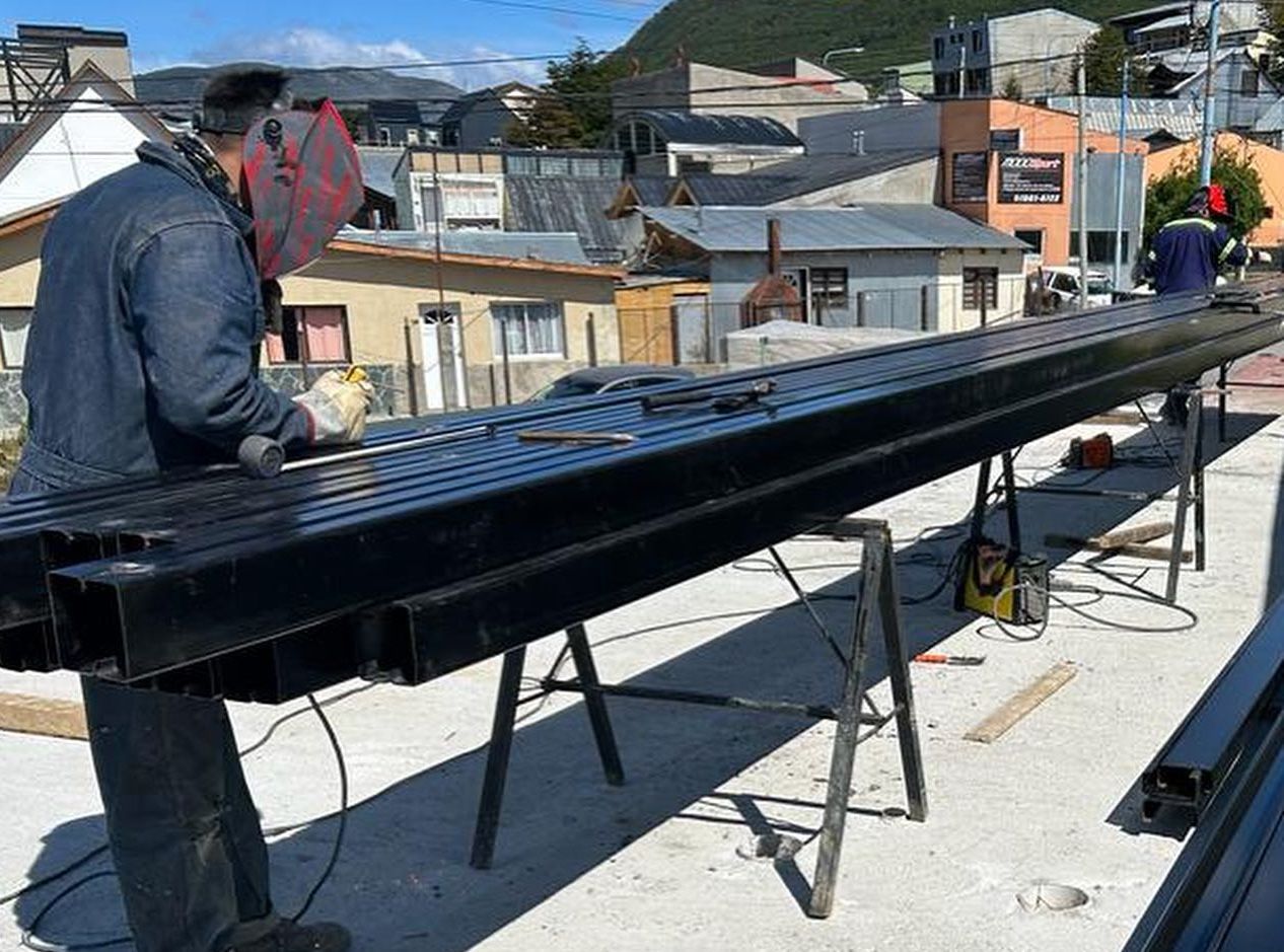 En Ushuaia y Río Grande cayeron los permisos para construcción