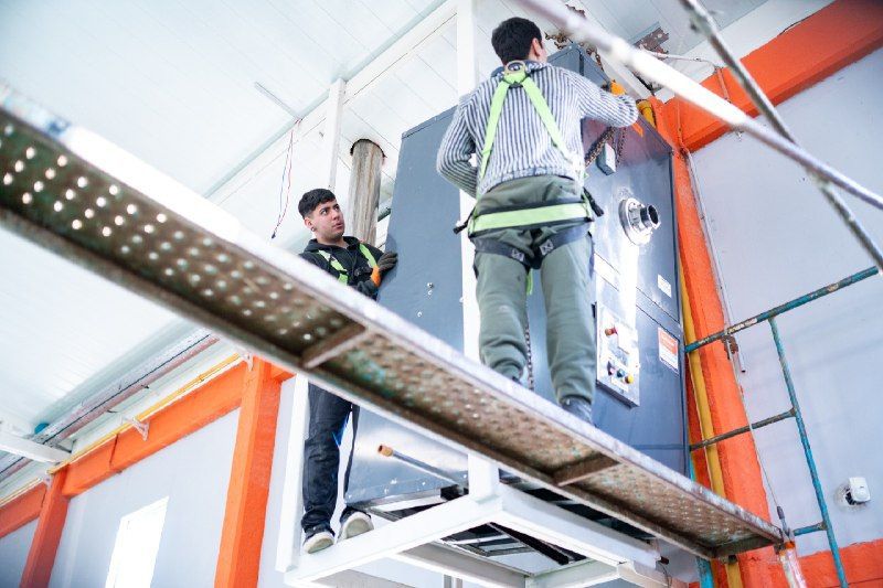 Satisfecho con el mantenimiento realizado en las escuelas