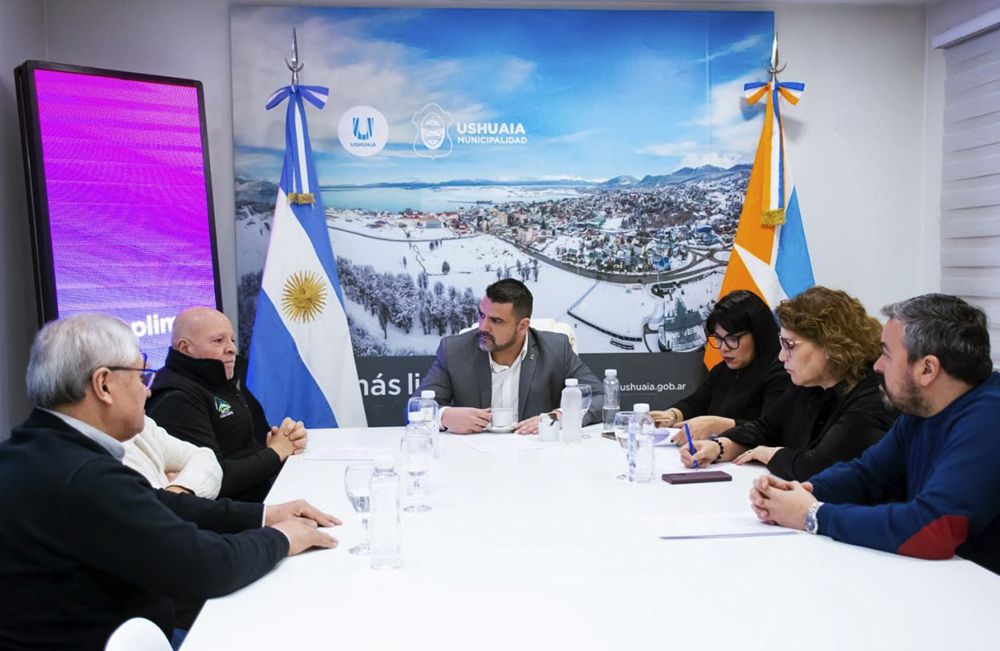 El Intendente recibió a la Cámara de la Turba