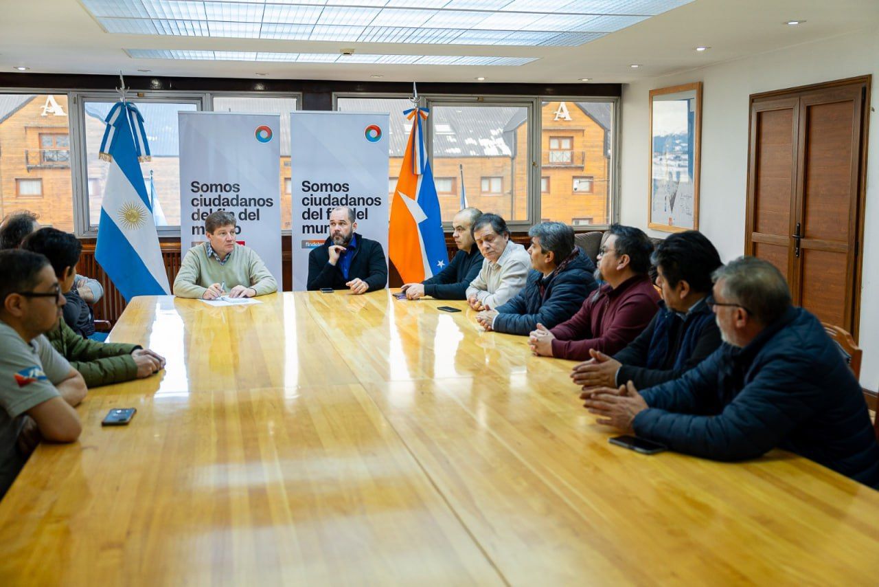 Alquiler de equipos de generación en puerta