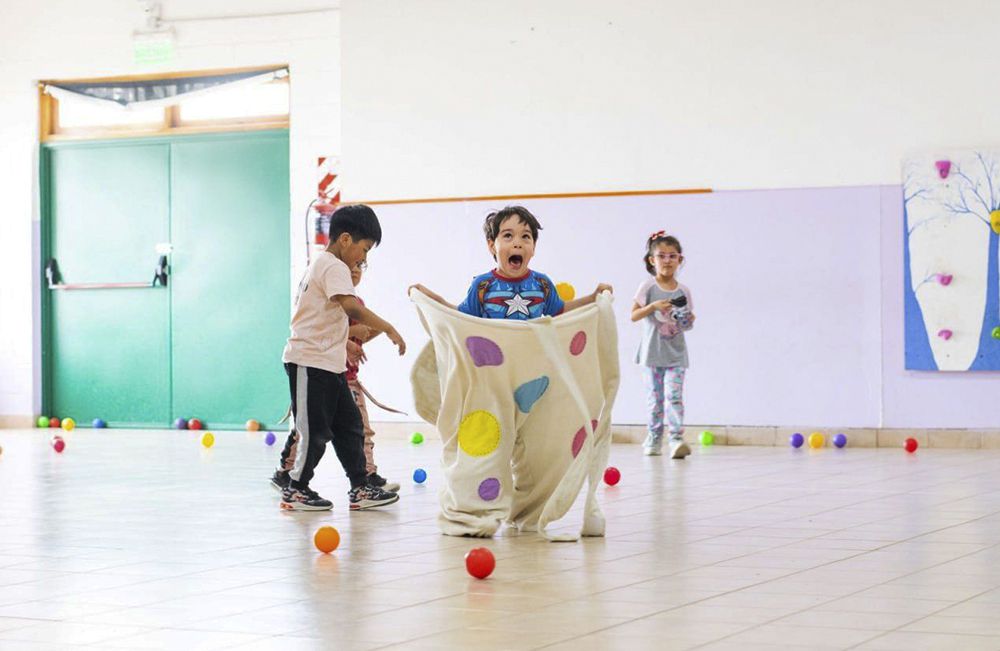 Gobierno invita a los programas ‘EFI’ y ‘Jugando en mi Escuela’