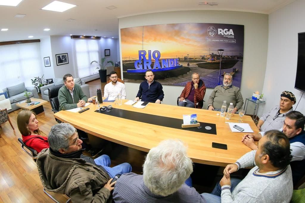 Se entregan 80 licencias nuevas de taxis y remises