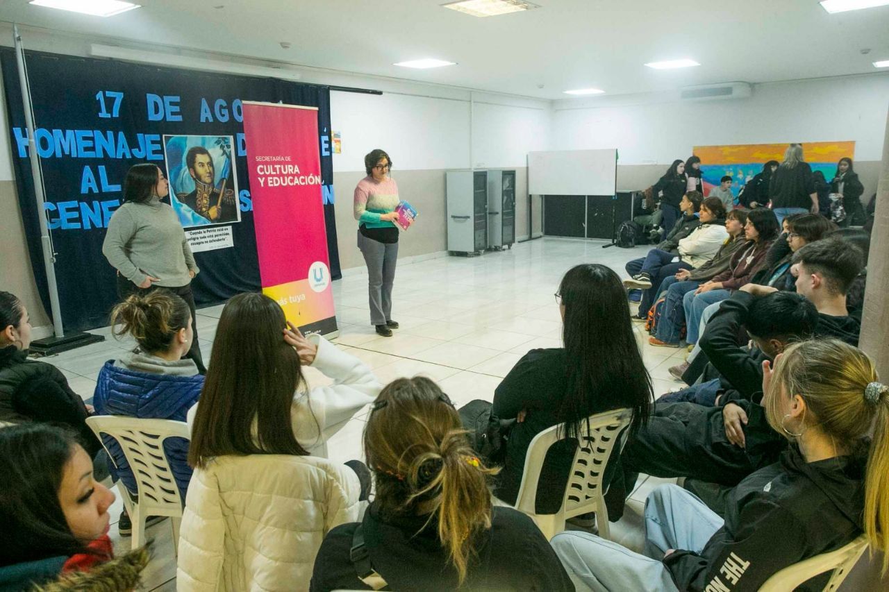 La Municipalidad brinda charlas de orientación vocacional y ocupacional