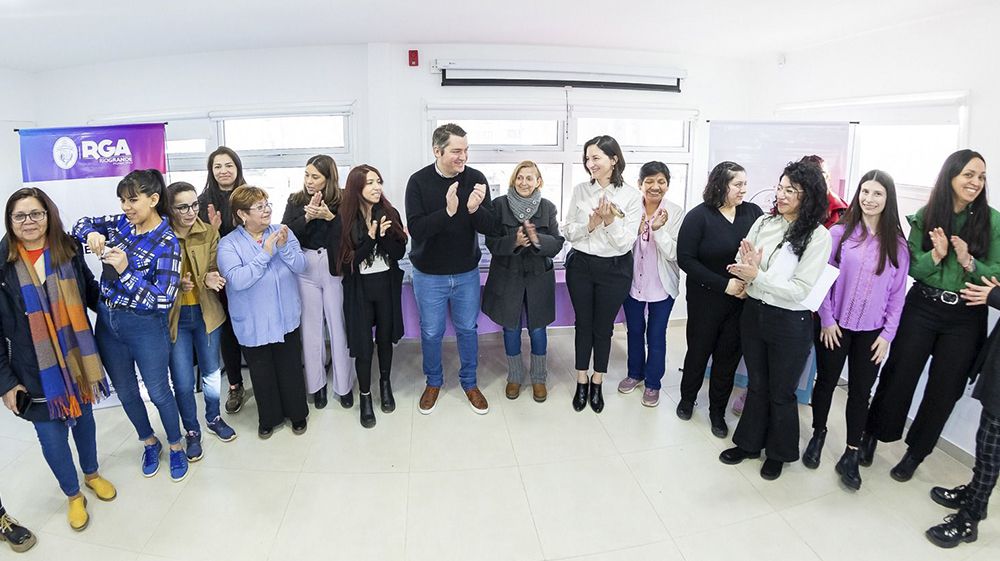 Nueva entrega de herramientas a mujeres emprendedoras