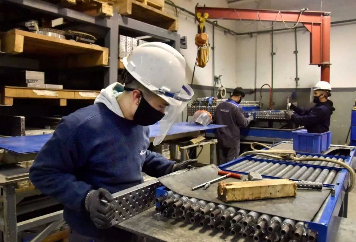 Fuerte impacto del desempleo en el sector privado