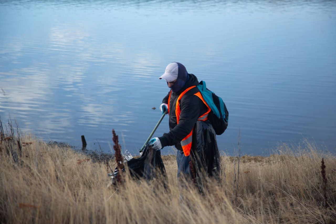 La Municipalidad realizó tareas de limpieza en la Reserva Bahía Encerrada