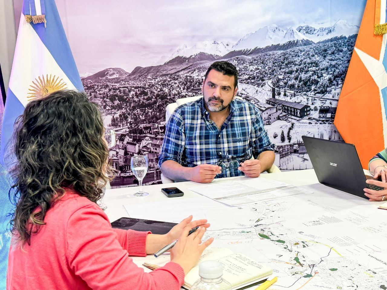 Vuoto y equipos del municipio diagraman el plan de obras 2024-2025