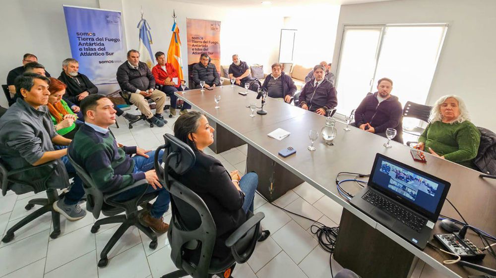 Amplio apoyo de taxistas y remiseros a la línea de crédito