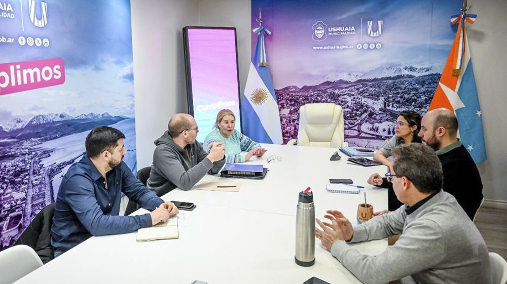 La Municipalidad informó a la Cámara de Comercio sobre obras viales