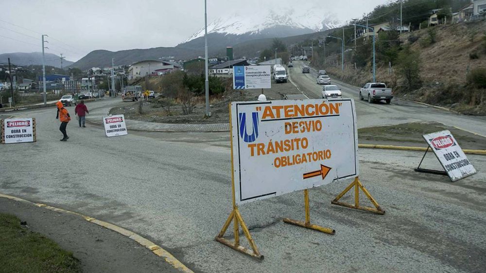 Comenzaron los trabajos de recuperación vial en Héroes de Malvinas