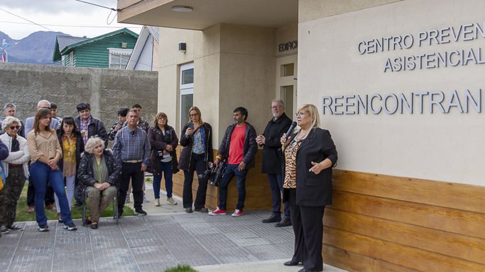 Lavenia: “Seguimos luchando por una ley de sostenimiento” 