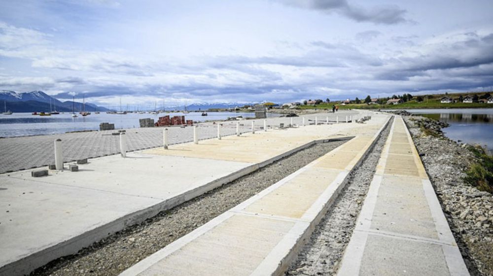 Continúan los trabajos en la pasarela Luis Pedro Fique