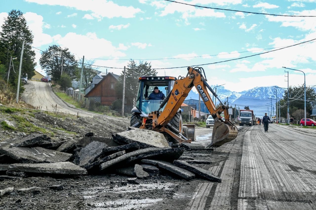 Avanzan los trabajos en Héroes de Malvinas y Alem
