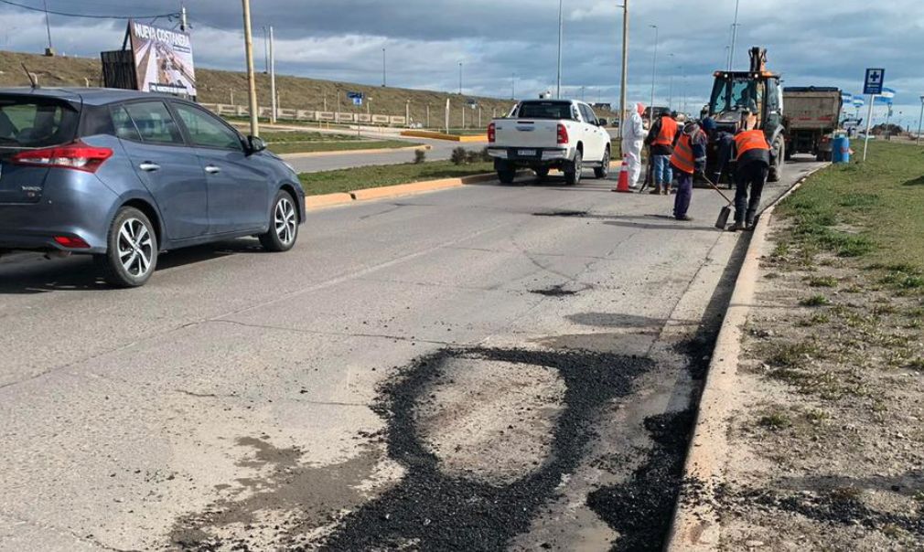 Intenso trabajo de repavimentación en Río Grande  