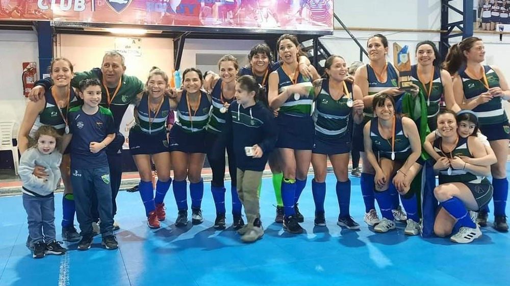 Las Mamis de Colegio se quedaron con la Liga