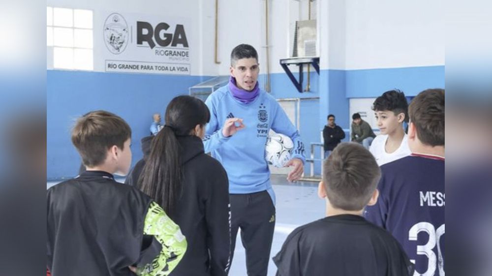 Casi 500 vecinos participaron de la clínica de Matías Lucuix