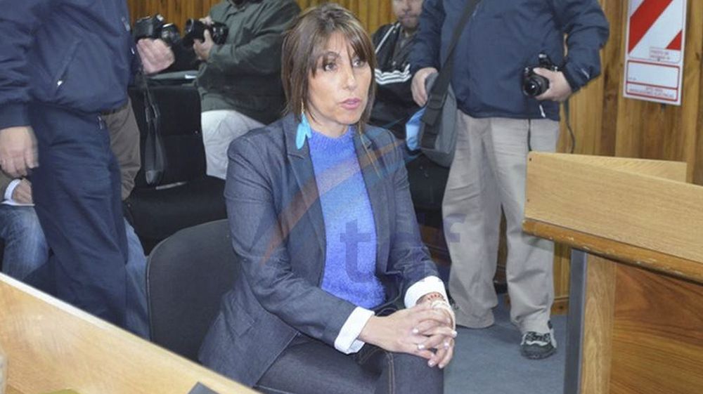 Ex diputada es condenada por documento falso y defraudación