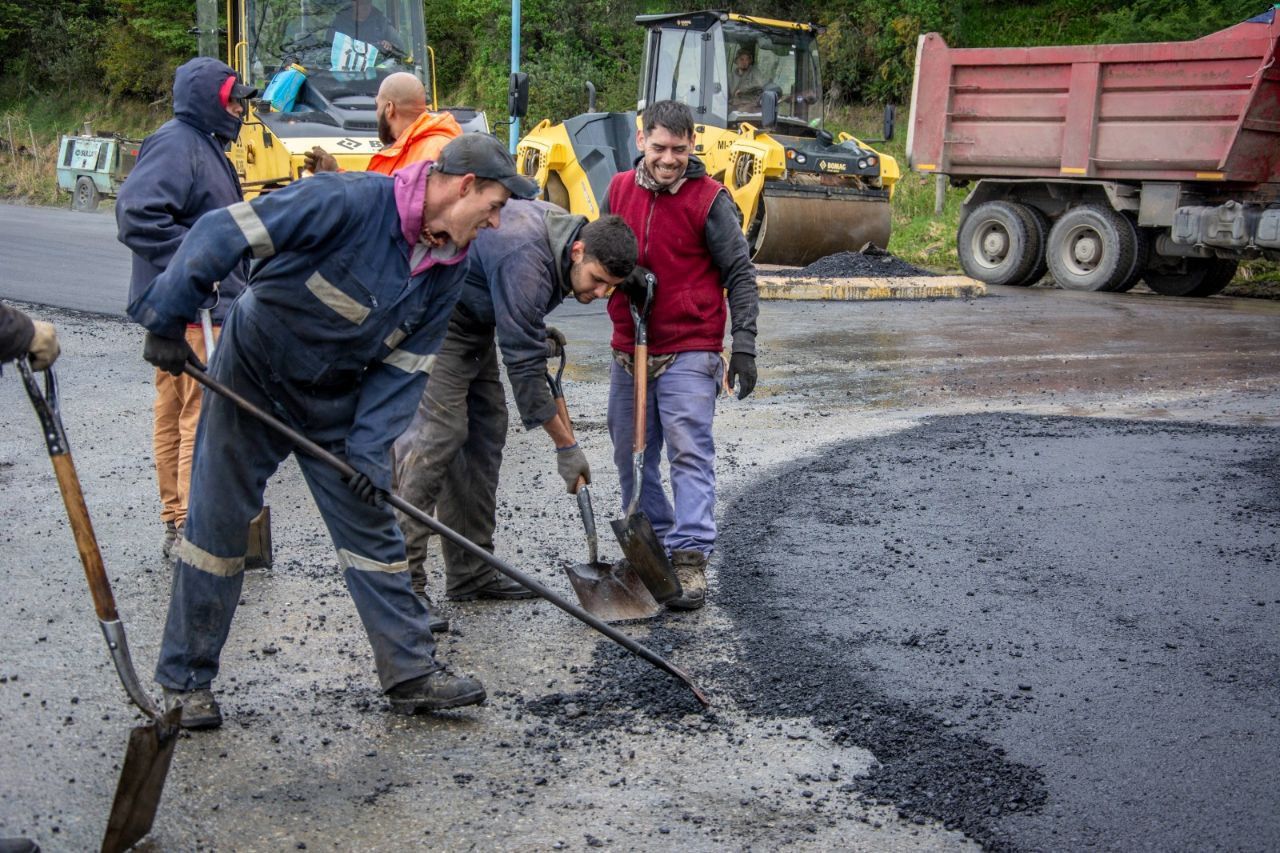 Finalizó la repavimentación de la rotonda del Puente de la Mujer