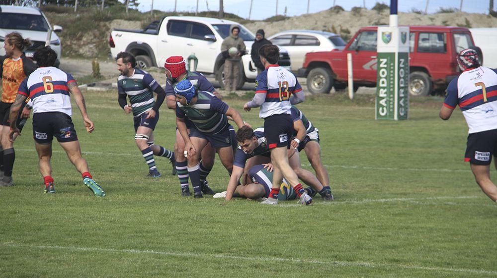 Fin de semana con rugby, fútbol y mountain bike 